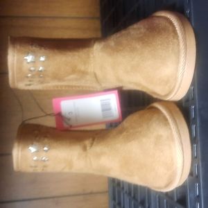 RAMPAGE Girl Kids Boots Size 3 Faux Fur Lined, Faux Suede Tan